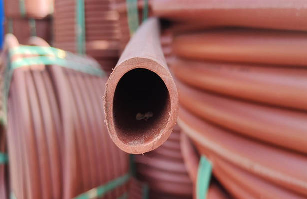 临潭电力行业使用的RPE阻燃穿线管有哪些标准？